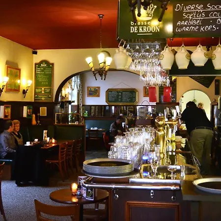 호텔 Brasserie De Kroon 굴펜