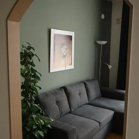 克朗啤酒屋酒店