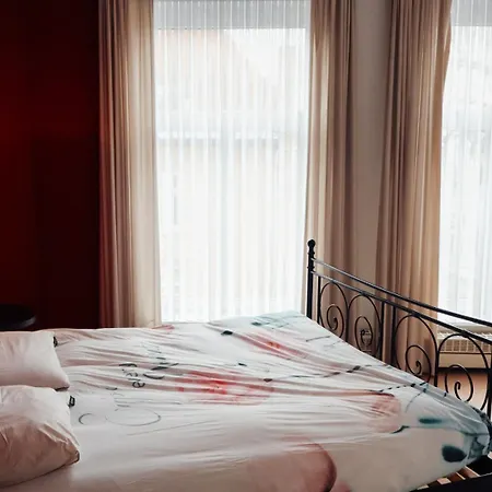 酒店 克朗啤酒屋酒店