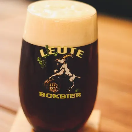 Brasserie De Kroon Гульпен