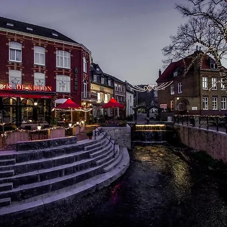 Otel Brasserie De Kroon
