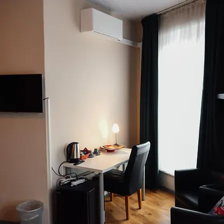 Otel Brasserie De Kroon