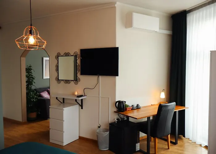 Brasserie De Kroon فندق *