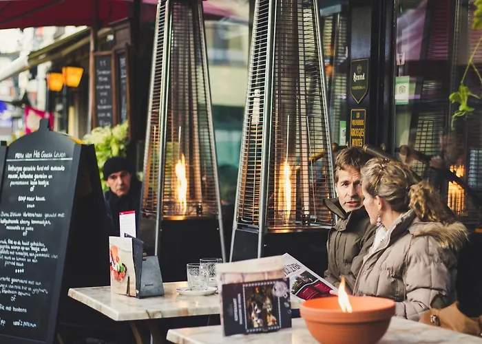 Brasserie De Kroon فندق غولبين