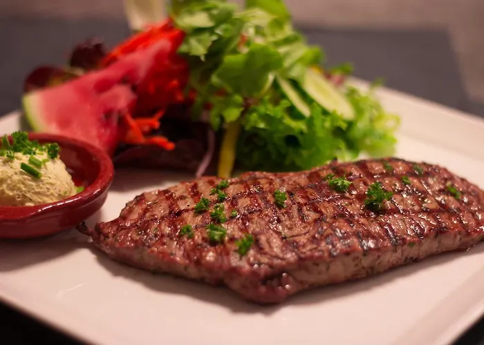 فندق Brasserie De Kroon *