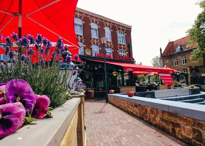 Brasserie De Kroon * غولبين