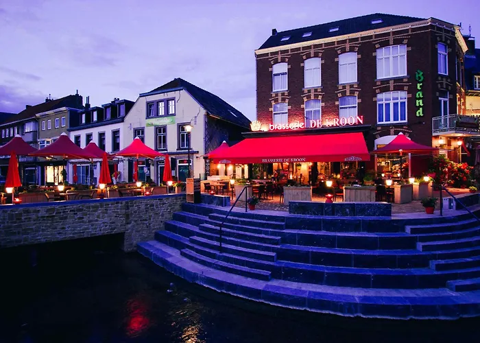 Brasserie De Kroon فندق *