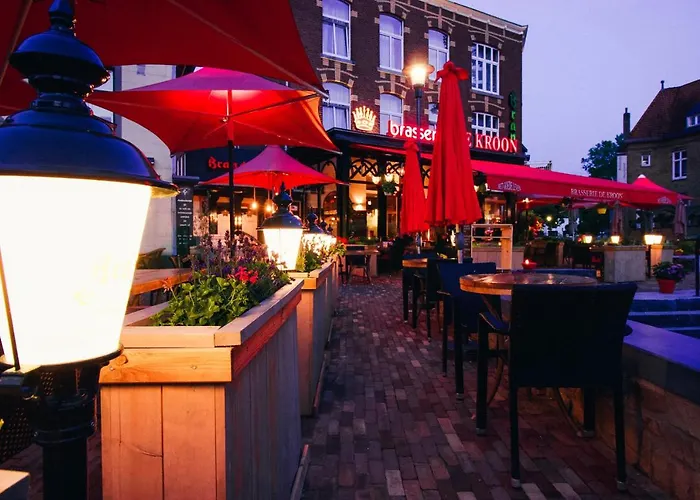 Brasserie De Kroon فندق